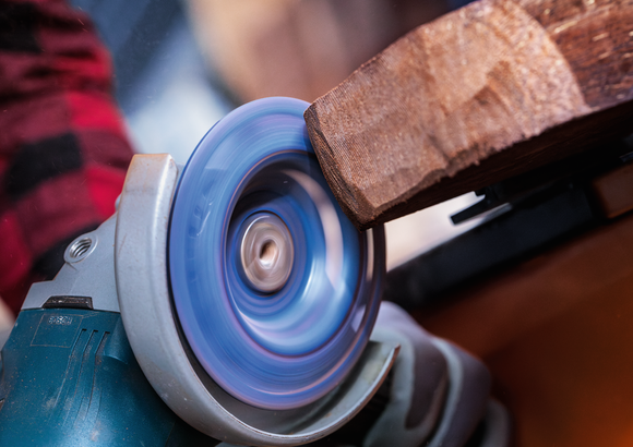 Object #200557571: 7425288_APP_CLOSE_12 Bosch angle grinder disc sanding wood.